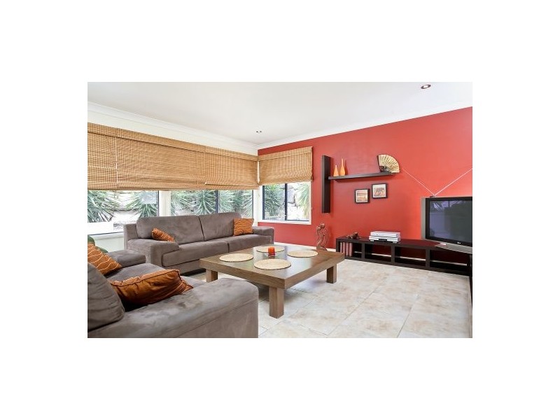 15 Puccini Pl, Mackenzie QLD 4156
