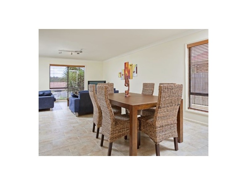 15 Puccini Pl, Mackenzie QLD 4156