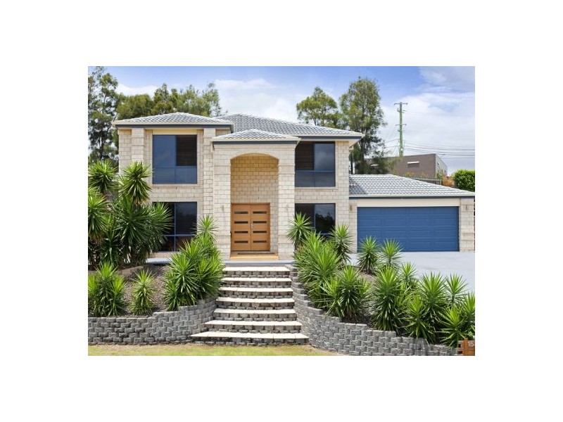 15 Puccini Pl, Mackenzie QLD 4156