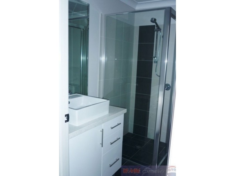 10/108 Nicholson Street, Greenslopes QLD 4120