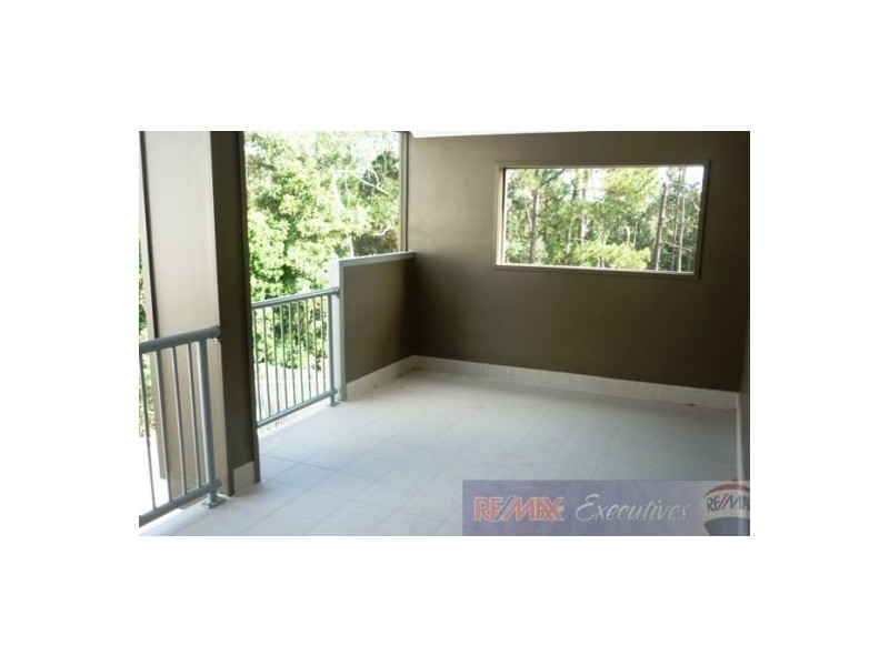 10/108 Nicholson Street, Greenslopes QLD 4120