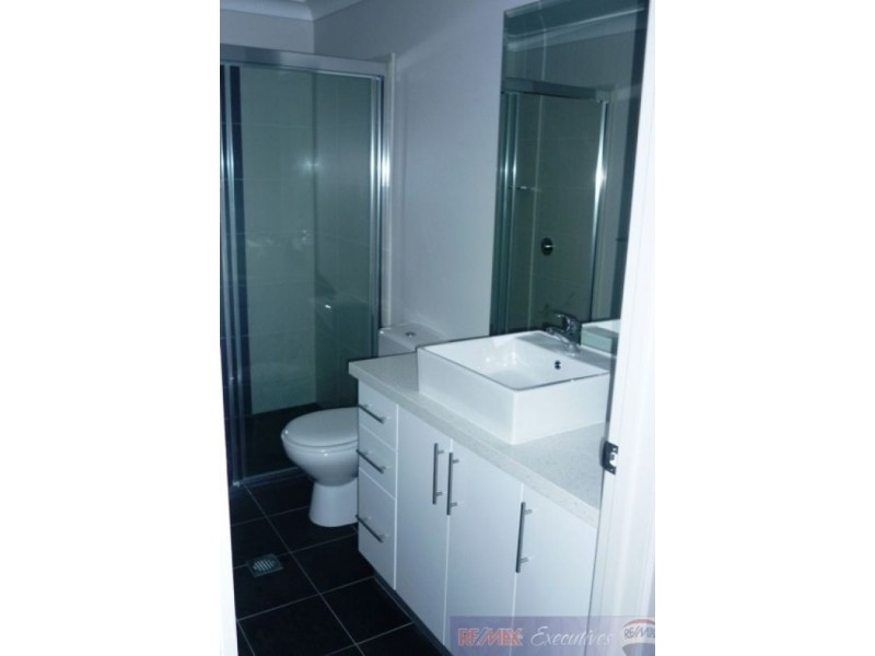 10/108 Nicholson Street, Greenslopes QLD 4120