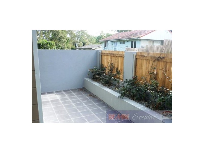 10/108 Nicholson Street, Greenslopes QLD 4120