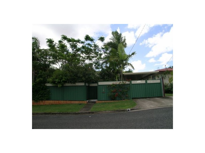 4/27 Grasspan Street, Zillmere QLD 4034