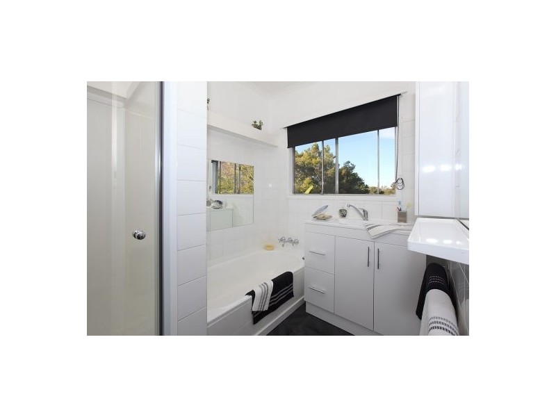 18 Askew Street, Tarragindi QLD 4121