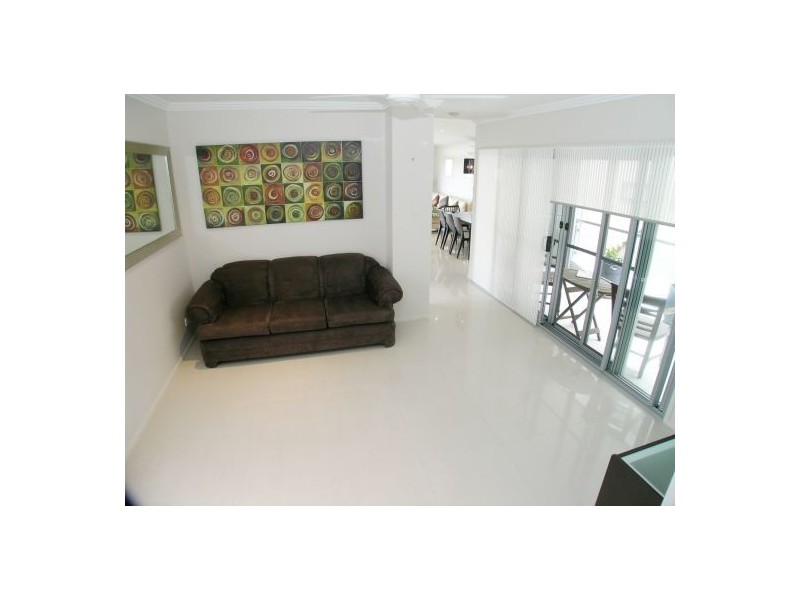 98 Mountain Street, Mount Gravatt QLD 4122
