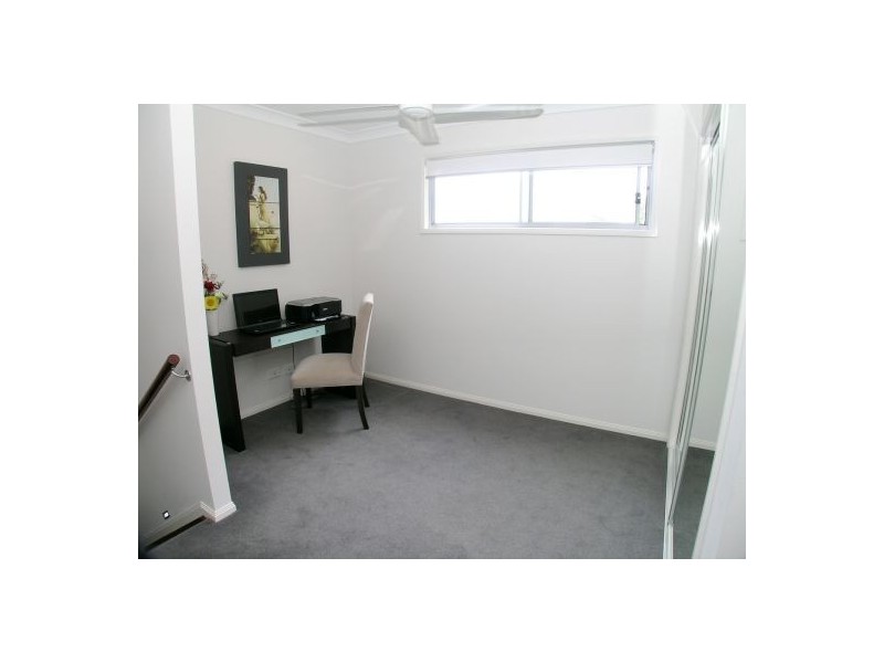98 Mountain Street, Mount Gravatt QLD 4122