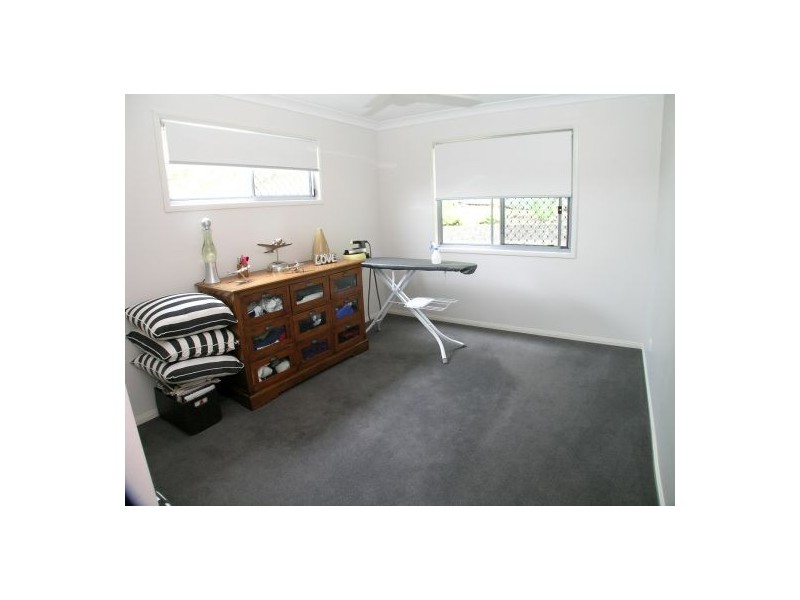 98 Mountain Street, Mount Gravatt QLD 4122