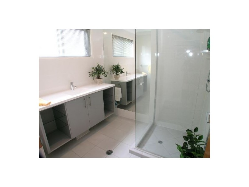 98 Mountain Street, Mount Gravatt QLD 4122