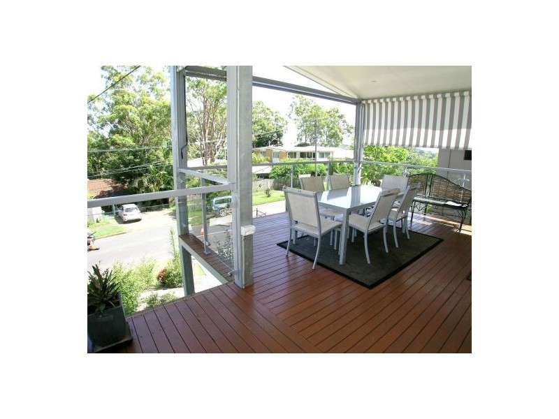 98 Mountain Street, Mount Gravatt QLD 4122