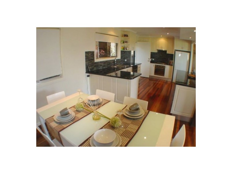 73. Granby St, Upper Mount Gravatt QLD 4122