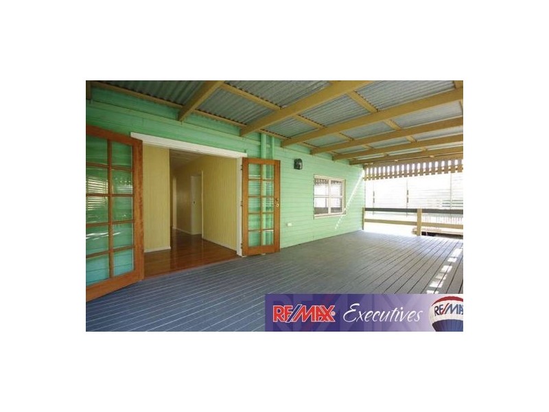 80 Abbotsleigh Street, Holland Park QLD 4121