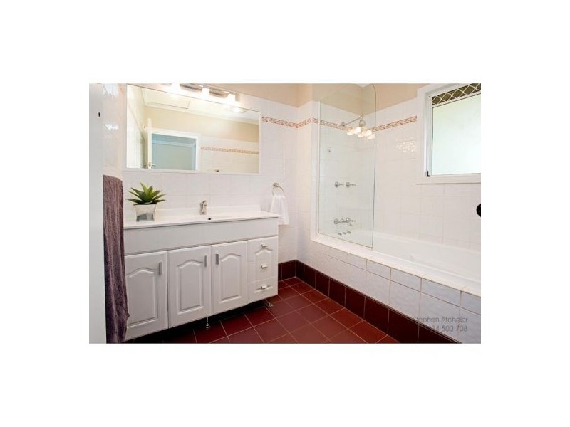 146  Dunbar St, Mount Gravatt East QLD 4122