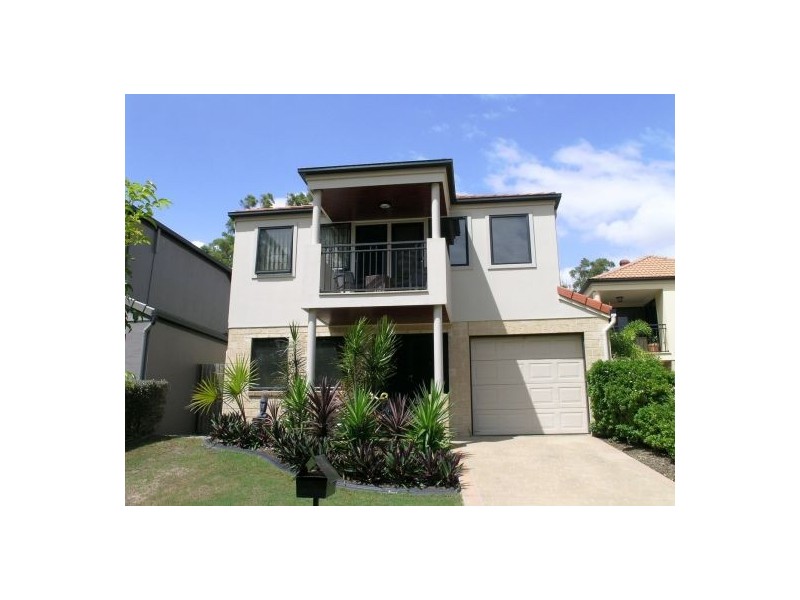 12 Estate Place, Holland Park West QLD 4121