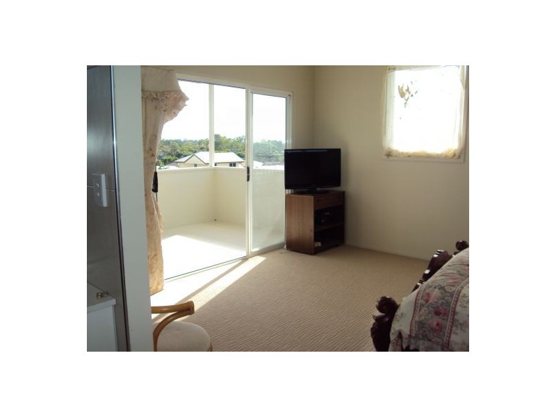 54 Shelley Street, Cannon Hill QLD 4170