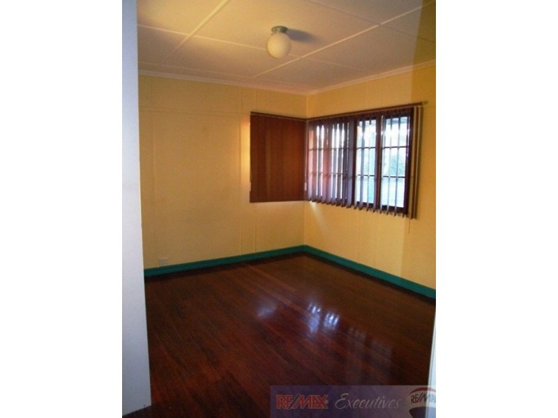 41 Steele Street, Holland Park QLD 4121