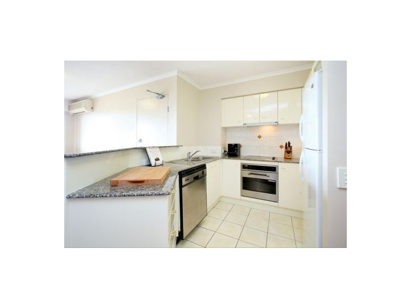 62/55 Harries Road, Coorparoo QLD 4151