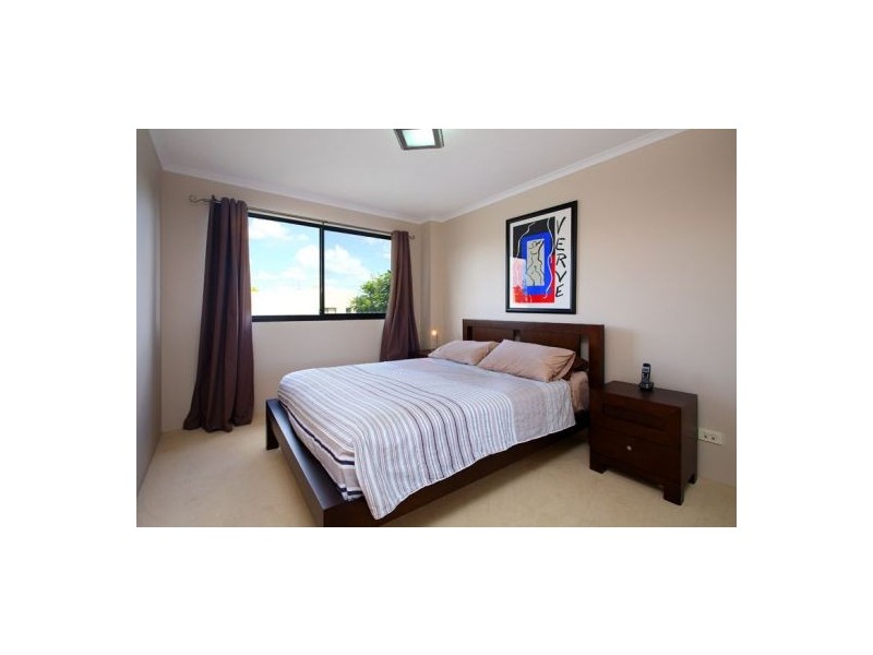 62/55 Harries Road, Coorparoo QLD 4151