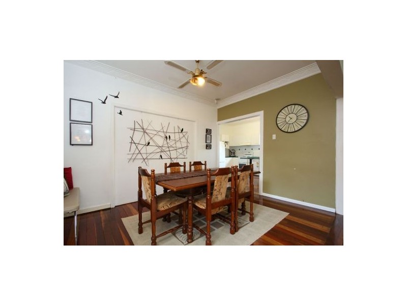 6 Troubridge Street, Mount Gravatt East QLD 4122