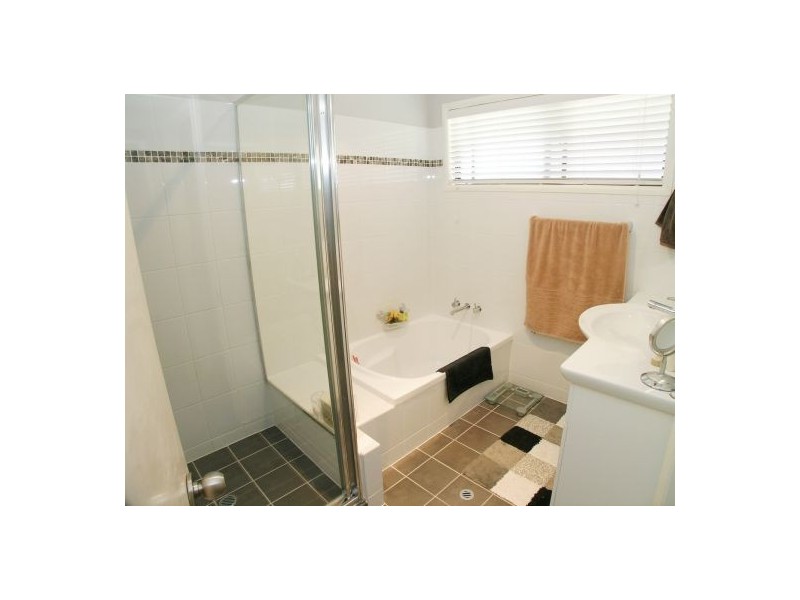 24.. Cluden Street, Holland Park West QLD 4121