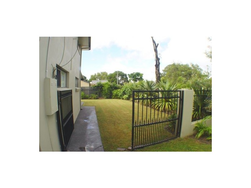 1. Ostend Ct, Cleveland QLD 4163