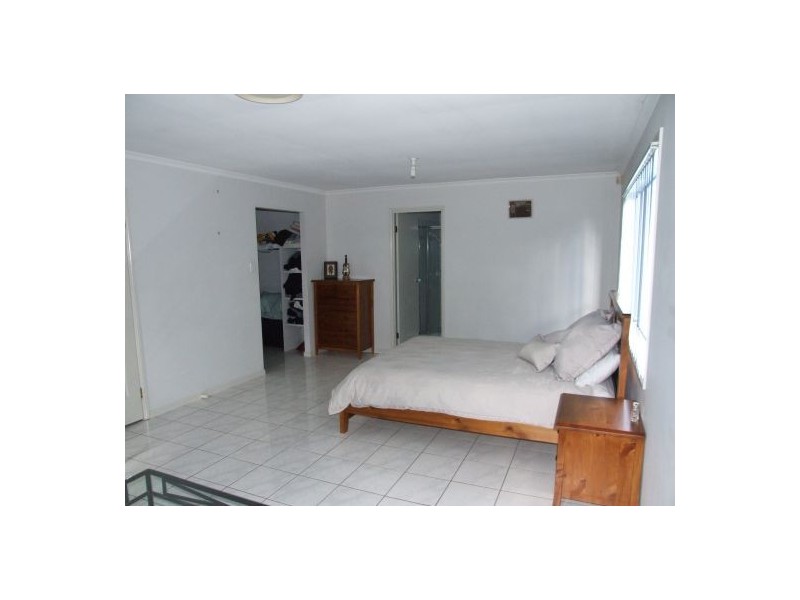 80 Coventry Cct, Carindale QLD 4152