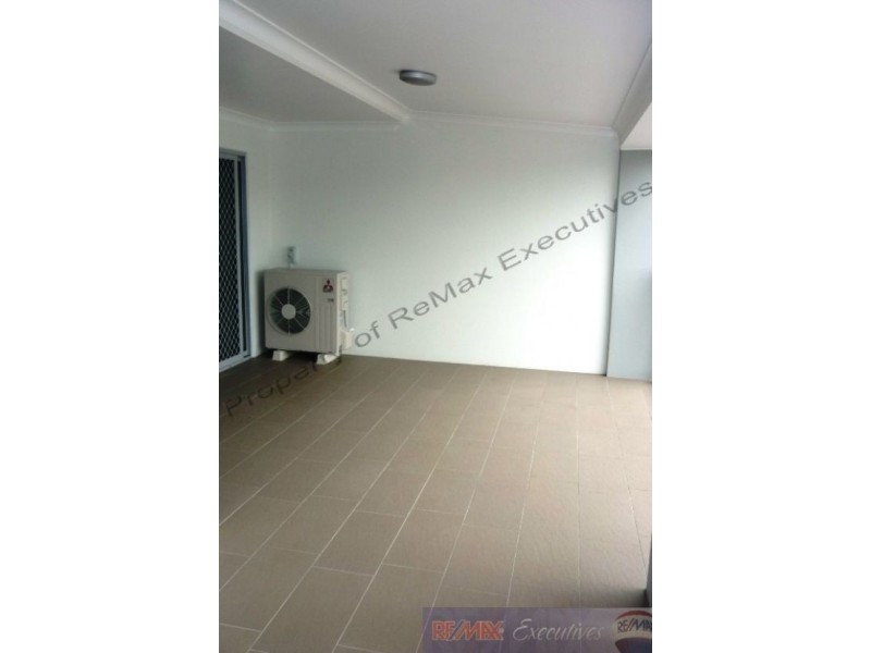 3/9 Victor Street, Holland Park West QLD 4121