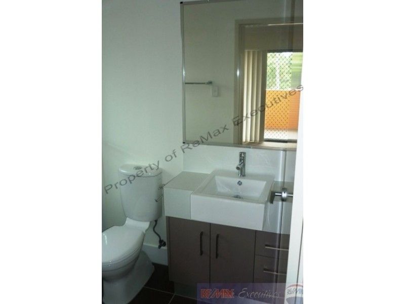 3/9 Victor Street, Holland Park West QLD 4121