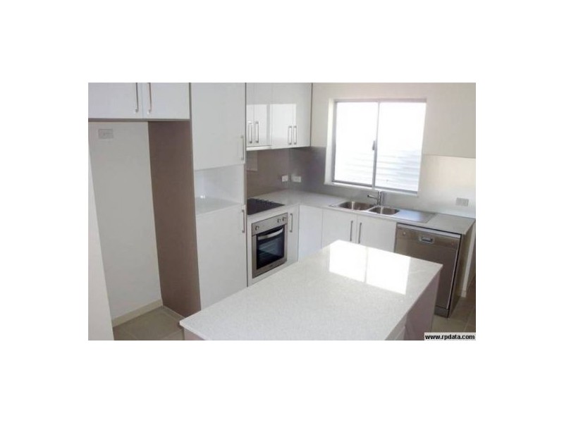 3/9 Victor Street, Holland Park West QLD 4121