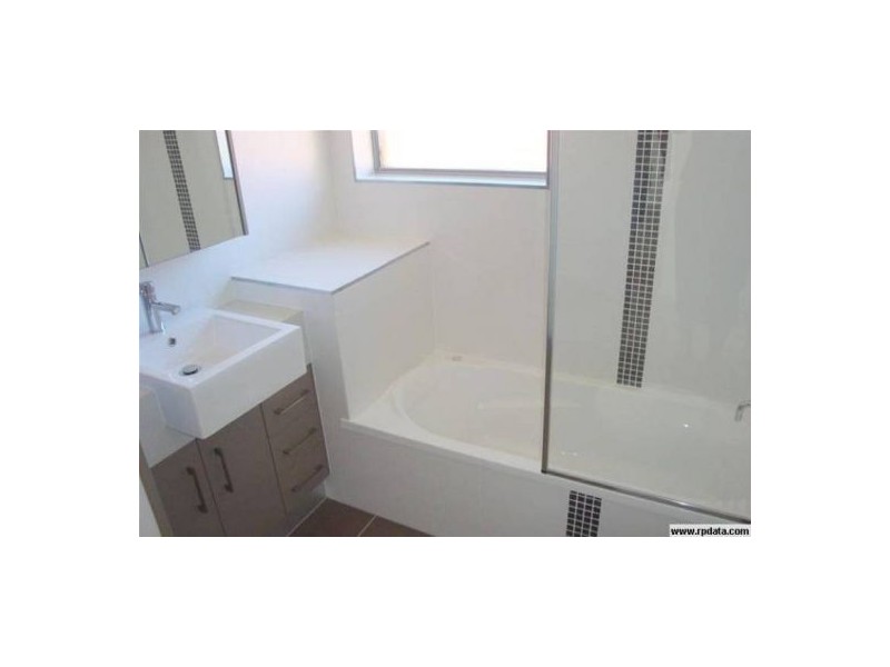 3/9 Victor Street, Holland Park West QLD 4121