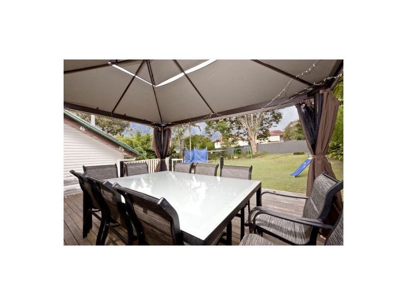 10 Troubridge Street, Mount Gravatt East QLD 4122