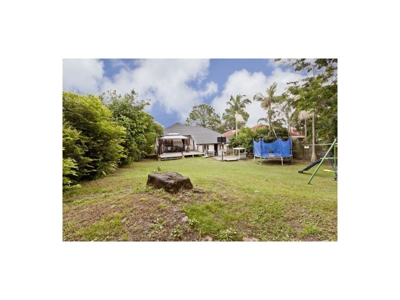 10 Troubridge Street, Mount Gravatt East QLD 4122