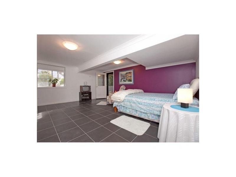 14 Cranston St, Wynnum West QLD 4178