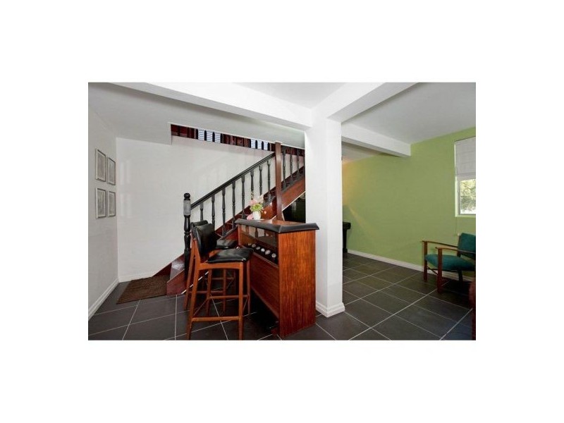 14 Cranston St, Wynnum West QLD 4178