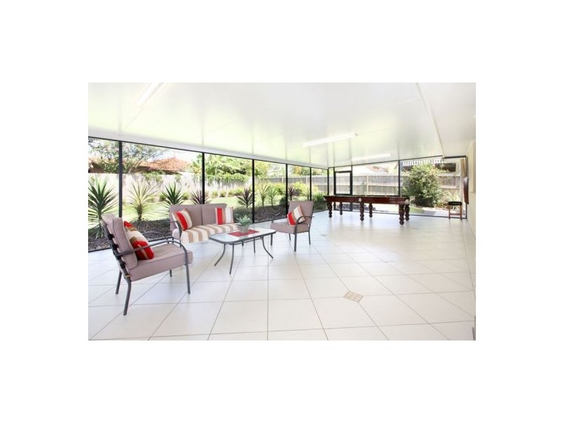 11 Lilyvale Street, Mansfield QLD 4122