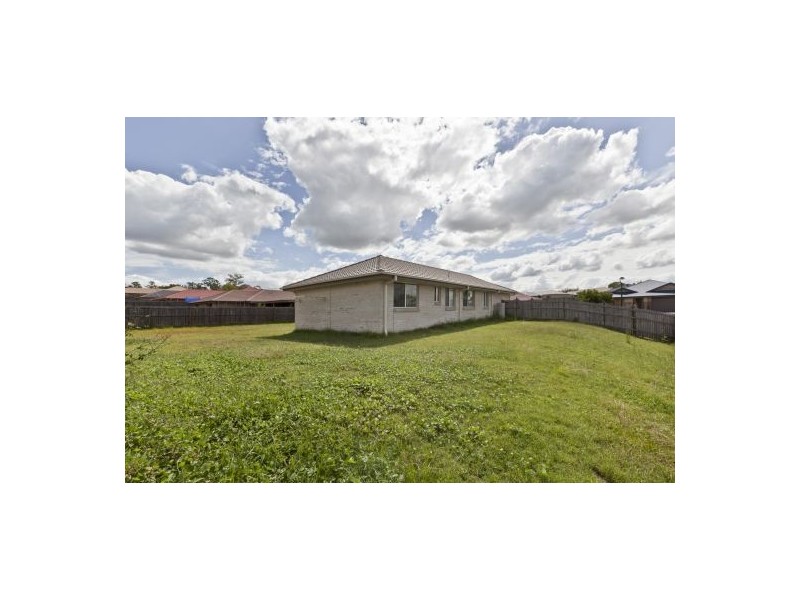 11 Collins street, Collingwood Park QLD 4301
