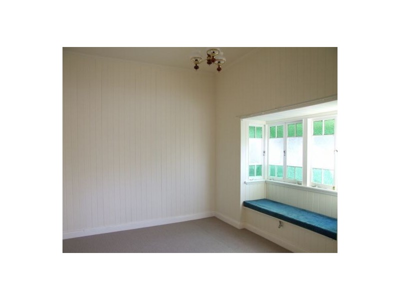 71 Sackville Street, Greenslopes QLD 4120