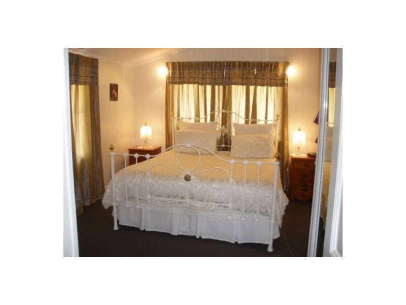 65 fegen, Moorooka QLD 4105