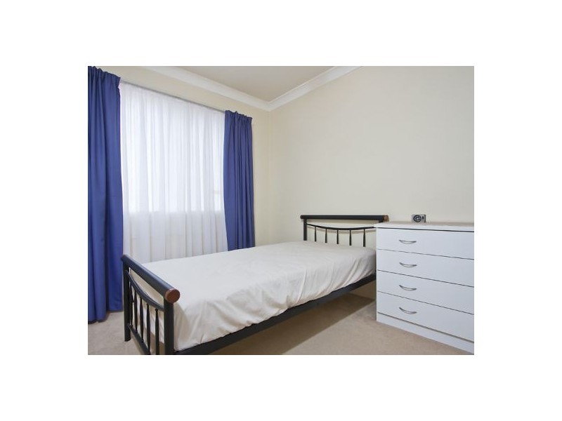 4 / 32  Gainsborough St, Moorooka QLD 4105