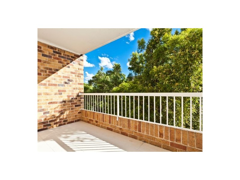 3/237 Cavendish Road, Coorparoo QLD 4151
