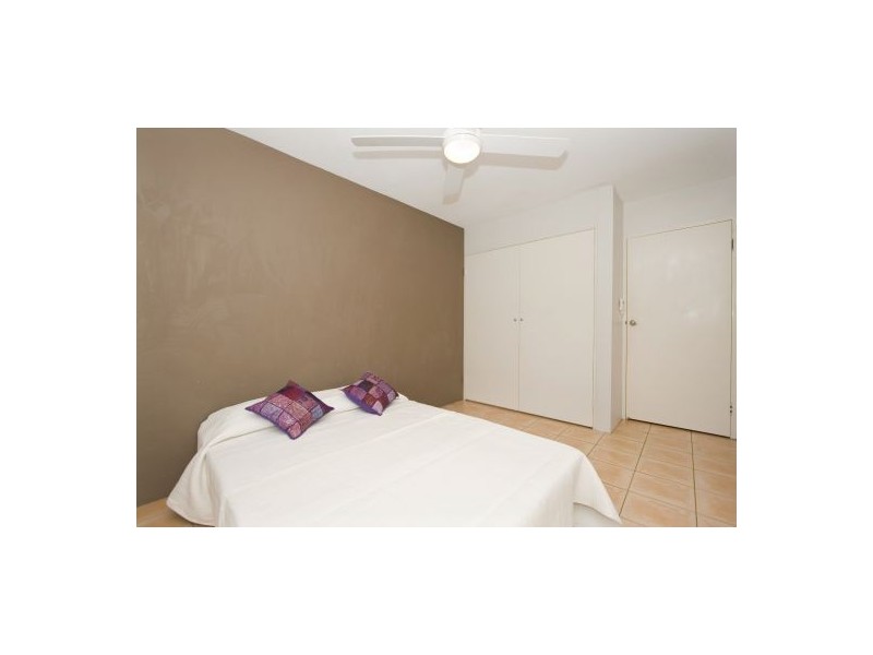 3/81  Kitchener Street, Coorparoo QLD 4151