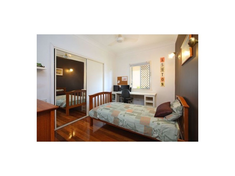 6 Troubridge Street, Mount Gravatt East QLD 4122