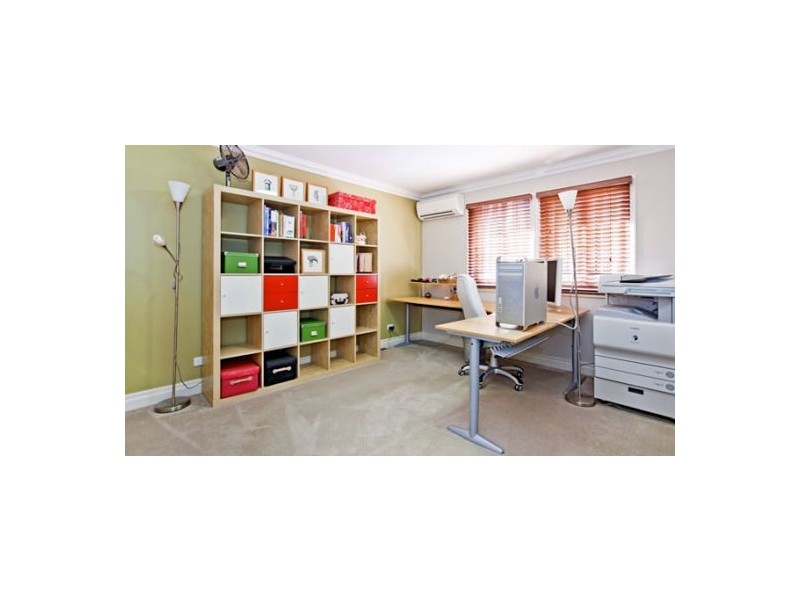 46 Lewis, Camp Hill QLD 4152