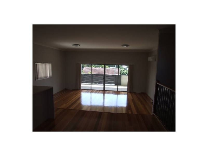 157 Macrossan Ave, Norman Park QLD 4170