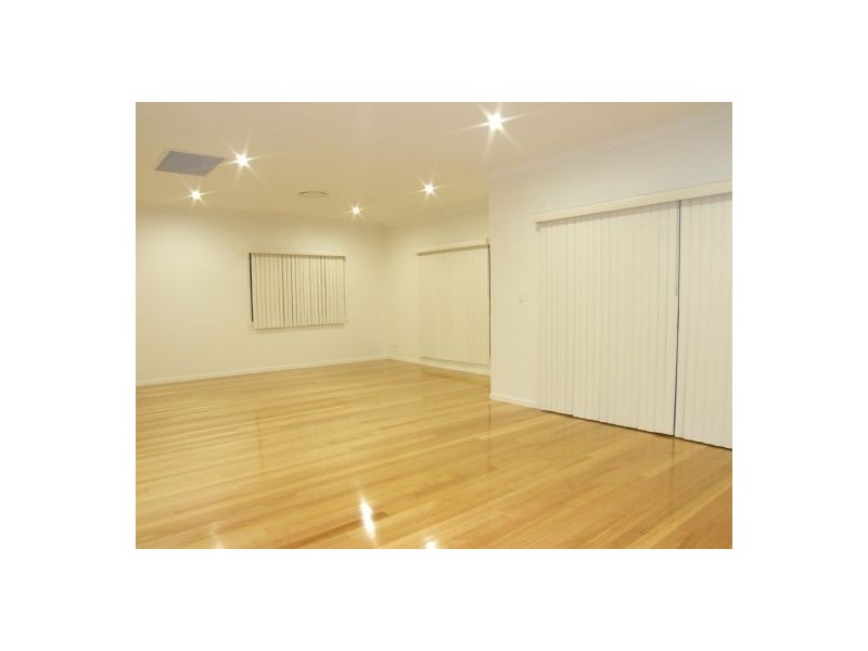 71 Sackville Street, Greenslopes QLD 4120