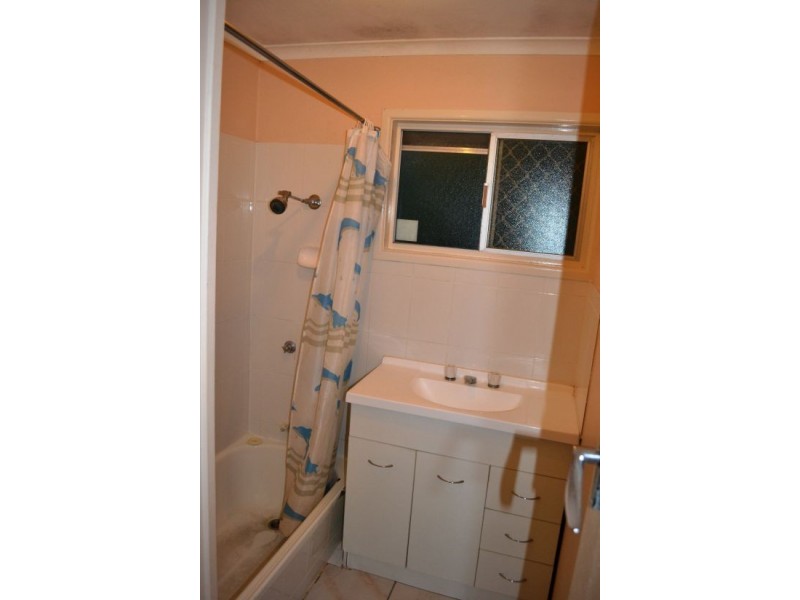 19 Ash Avenue, Woodridge QLD 4114