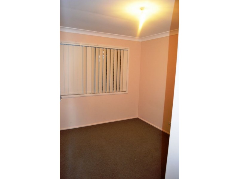 19 Ash Avenue, Woodridge QLD 4114