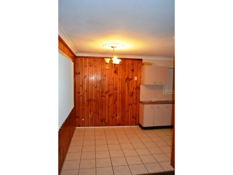 19 Ash Avenue, Woodridge QLD 4114