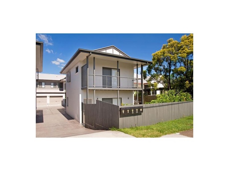 1or2 of 333 Stanley Rd, Carina QLD 4152