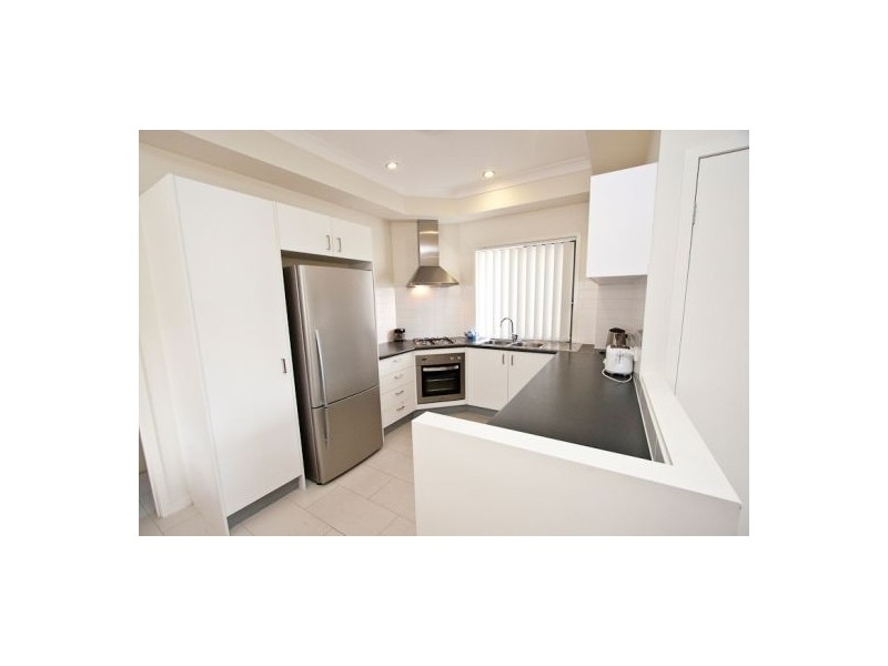 1or2 of 333 Stanley Rd, Carina QLD 4152